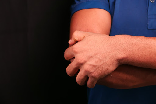 Elbow bursitis treatment